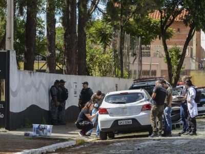 Um dia depois da tragédia, Suzano se prepara para velórios e enterros