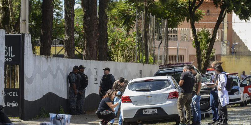 Um dia depois da tragédia, Suzano se prepara para velórios e enterros
