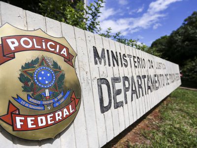 Operação da PF combate desvio de recursos em projetos de pesquisa