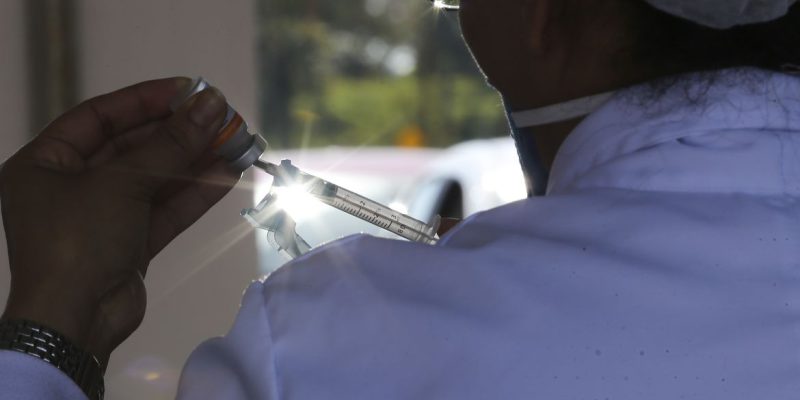Covid-19: DF começa nova antecipação da segunda dose da Pfizer
