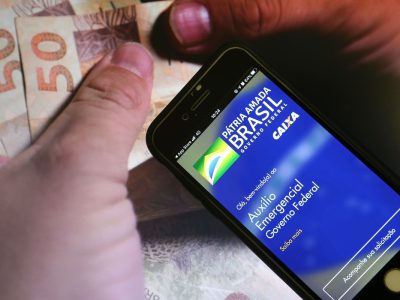 Trabalhadores nascidos em maio podem sacar auxílio emergencial