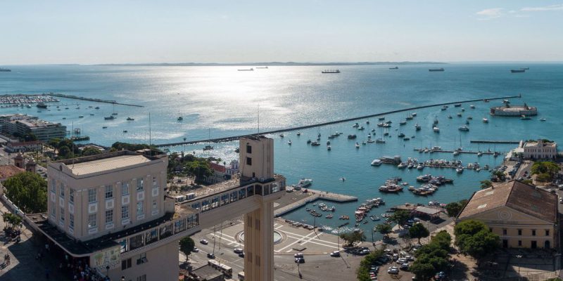 Preocupação com variante faz Salvador cancelar festa de réveillon