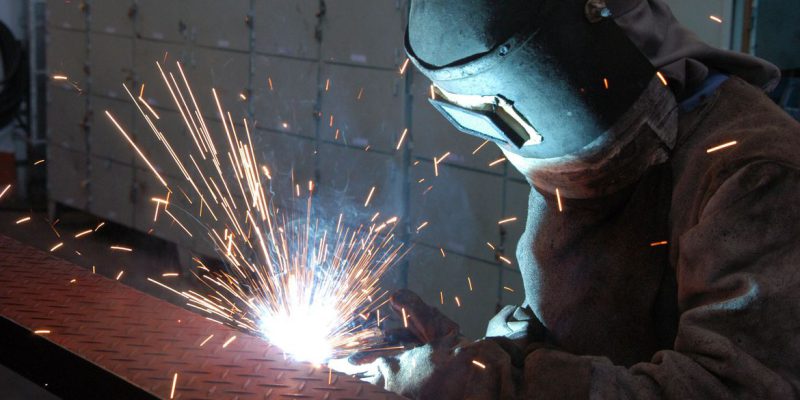 Indicador de produtividade da indústria cai 1,3%, no 3º trimestre
