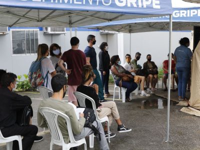 Rio amplia testagem e atendimento para sintomas leves de covid-19