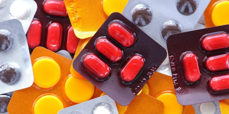 Enxaqueca requer tratamento médico, alerta neurologista