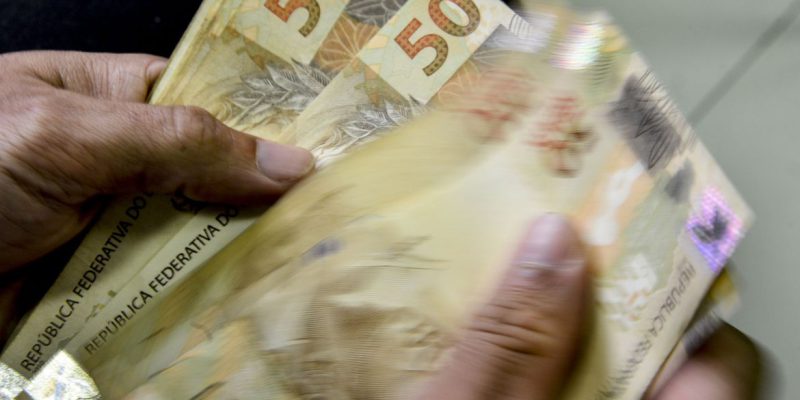 Inflação oficial sobe para 0,67% em junho, diz IBGE