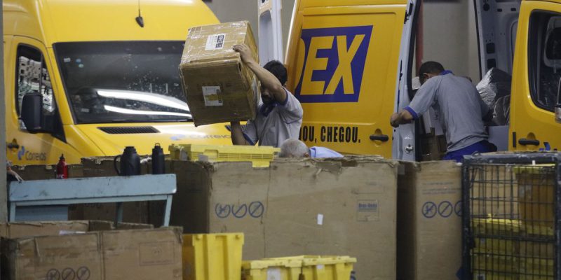 Correios exigem CPF ou CNPJ de remetentes de encomendas nacionais