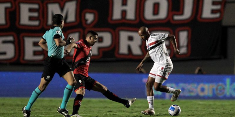 Sul-Americana: Atlético-GO abre vantagem sobre São Paulo na semifinal