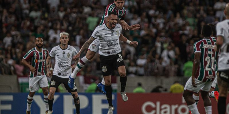 Copa do Brasil: Corinthians e Fluminense lutam por vaga na decisão