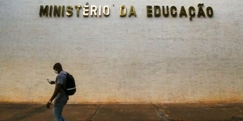 Prouni: estudante em lista de espera tem até hoje para comprovar dados