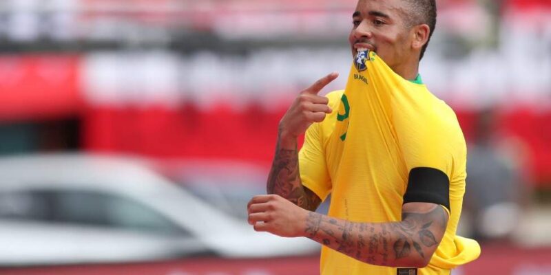 Gabriel Jesus e Alex Telles estão fora da Copa do Mundo
