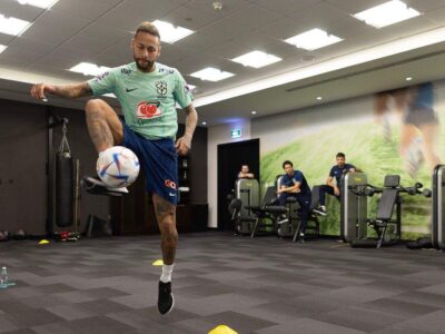 Nevou: Neymar platina os cabelos para chamar atenção na Copa. Veja como ficou