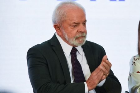 Em semana conturbada, Lula peca em articulação e sofre mais derrotas no Congresso