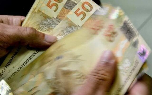 Desenrola: governo vai parcelar dívidas de até R$ 5 mil em 60 vezes; veja regras