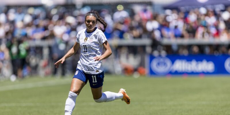 Comandados por Sophia Smith, EUA superam Vietnã em estreia na Copa