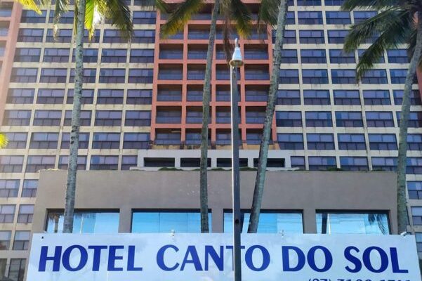 Big deal: em Camburi, Hotel Canto do Sol é vendido e deve dar lugar a empreendimento residencial