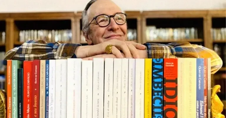 Filósofo surpreende esquerda ao admitir que Olavo de Carvalho estava correto sobre universidades