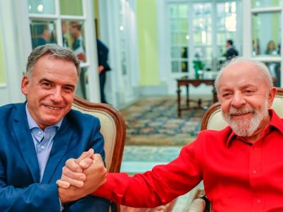 Lula reforça parceria histórica entre Brasil e Uruguai na promoção da integração sul-american