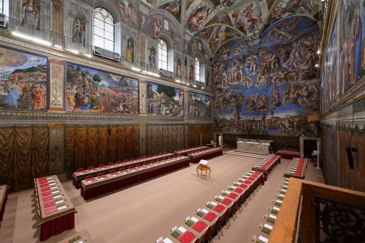 Conclave, a espera pela fumaça branca no céu do Vaticano – O Assunto #1461