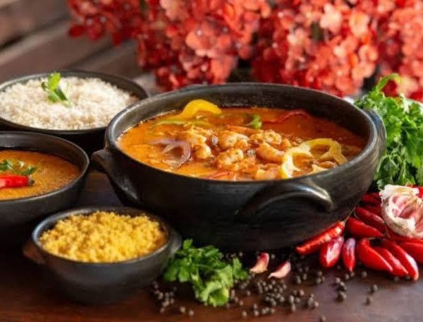 Vitória no Sabor: A Alma da Moqueca Capixaba